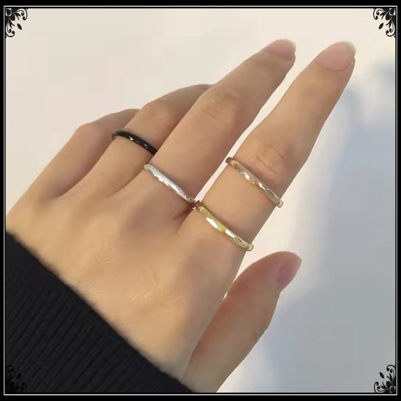 SILVER SIMPLE MINIMALIST PROMISE ENGAGEMENT WEDDING BAND RING - Picture 5 of 7